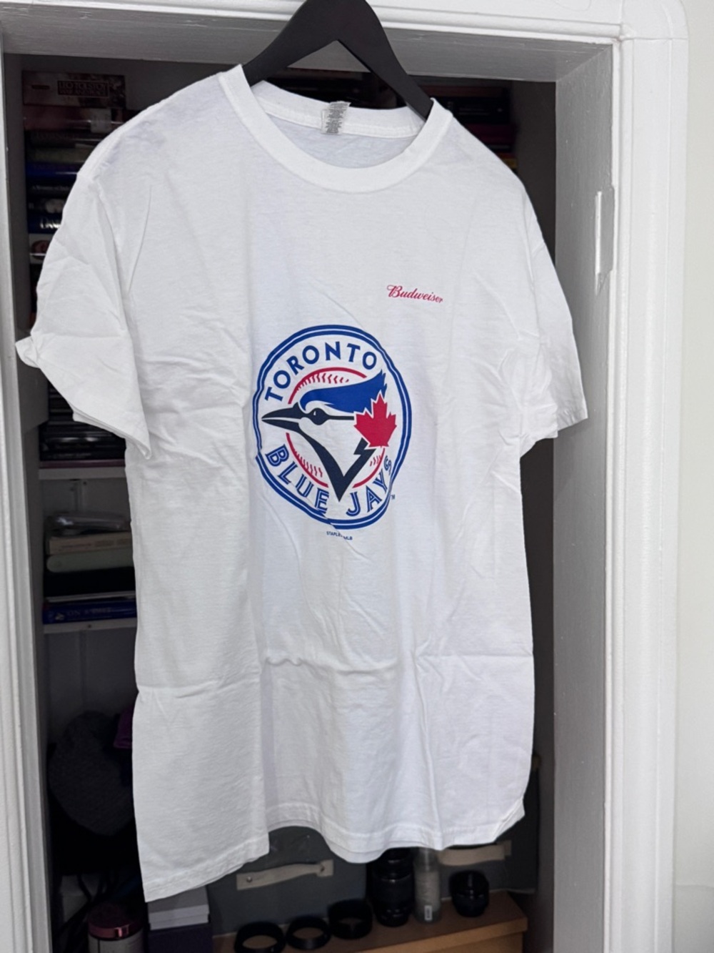 ⚾️💙 Game Day Ready: Toronto Blue Jays Men’sTee Shirt 💙⚾️